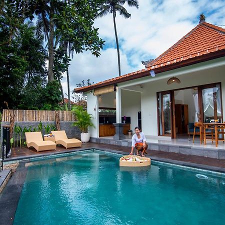 Jatining Ubud Villa & Spa Exterior photo